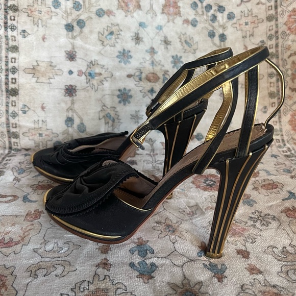 Chloe Black and Gold Heels With Cage Ankle Strap - Picture 3 of 11